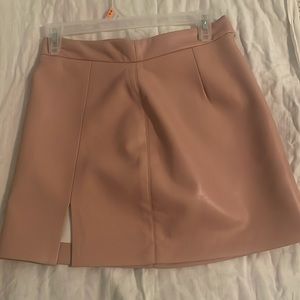 Aritizia pink vegan leather skirt worn once - Size 6